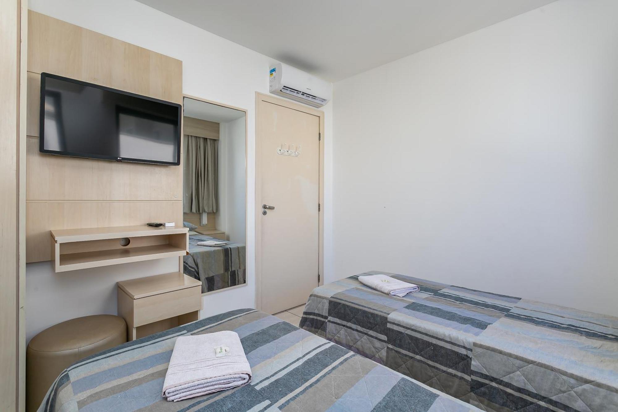 Costao Dos Ingleses Aparthotel 3*